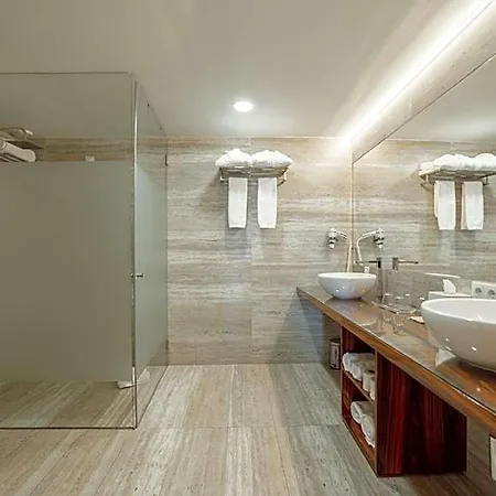 Abc - Boavista Otel 4*